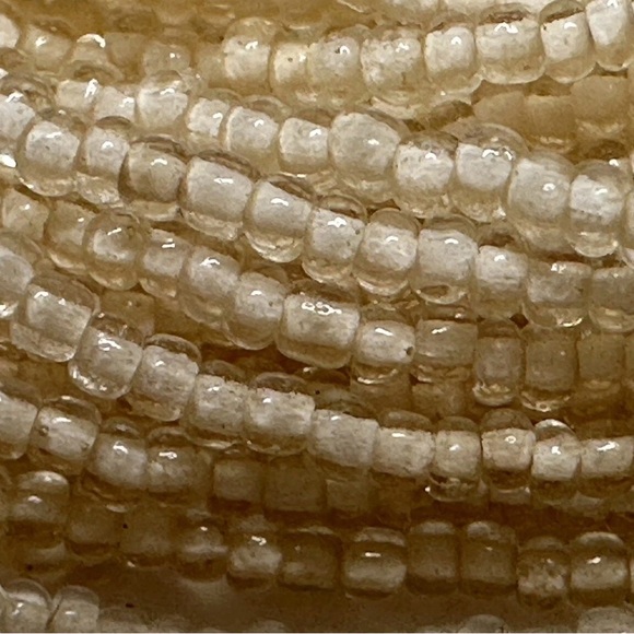 Vintage Luxurious Multi-Strand Pearl Necklace with Gold Bow Clasp - Picture 3 of 14